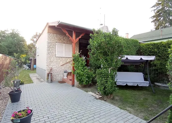 Dom wakacyjny Nosztalgia Balatonkenese